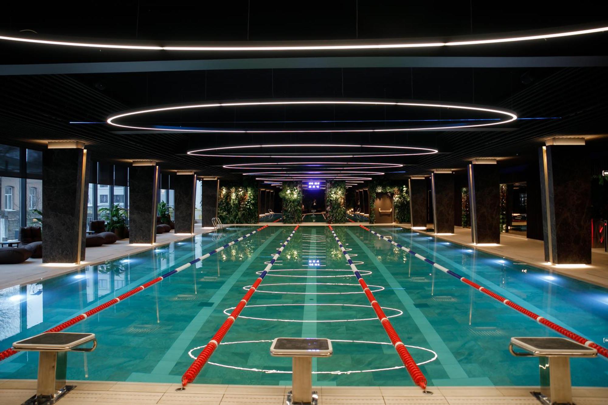Tsunami Spa Hotel Dnyipropetrovszk Kültér fotó